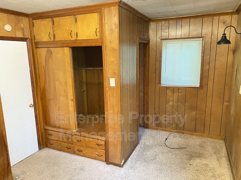 605 Houston St. property image