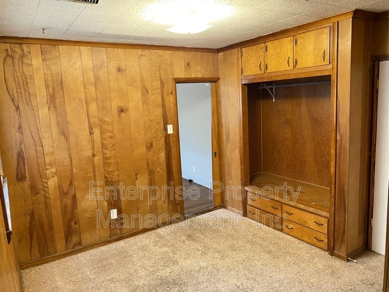 605 Houston St. property image