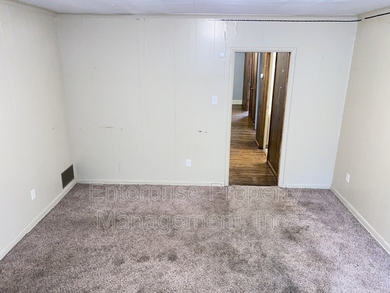 605 Houston St. property image