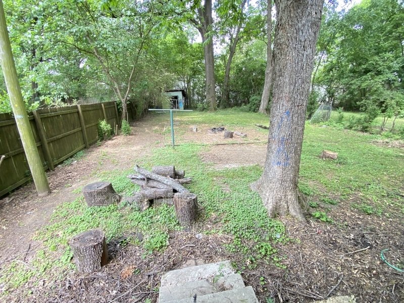 605 Houston St. property image
