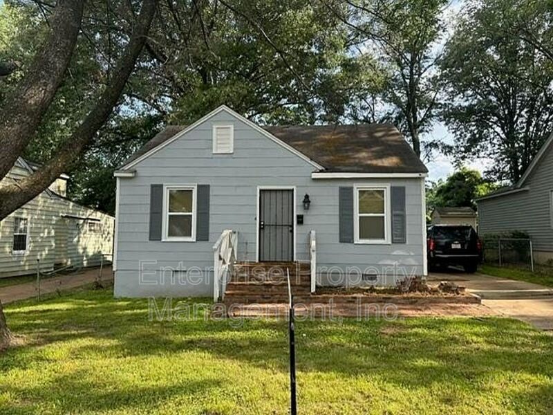 Charming property image
