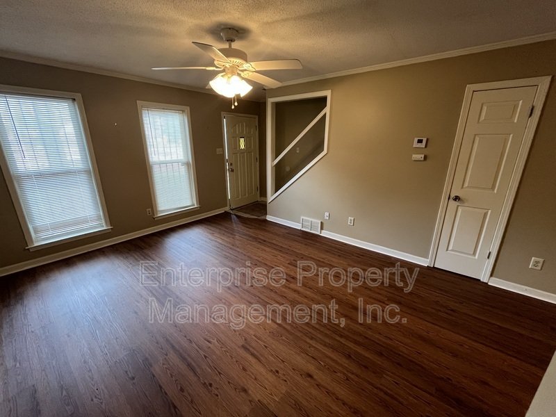 Open property image