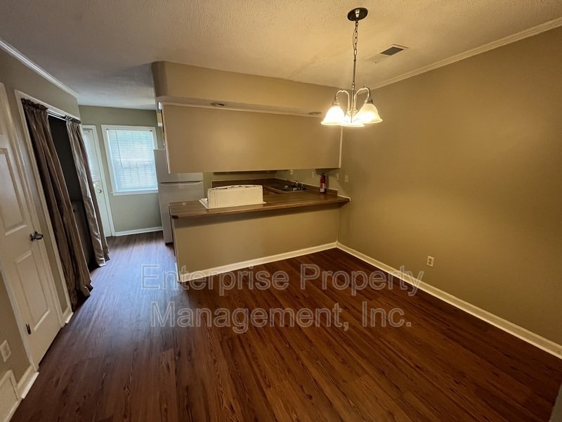 Open property image