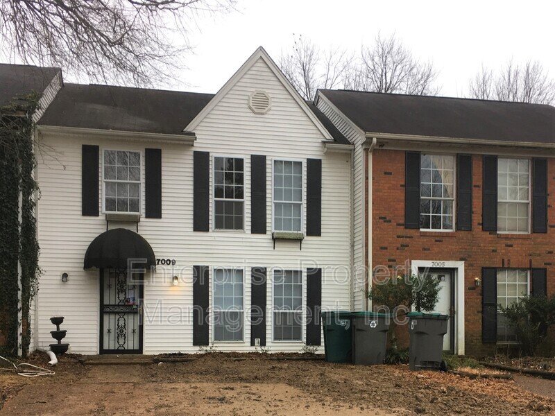 7009 Crestridge Rd property image