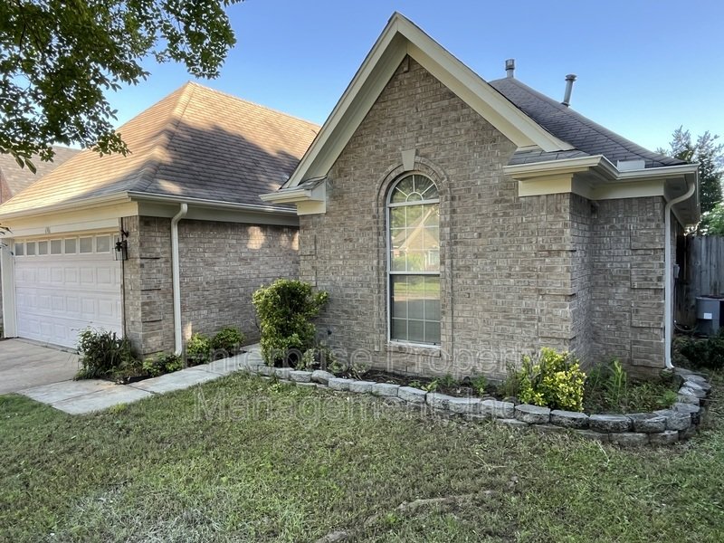 Bright property image