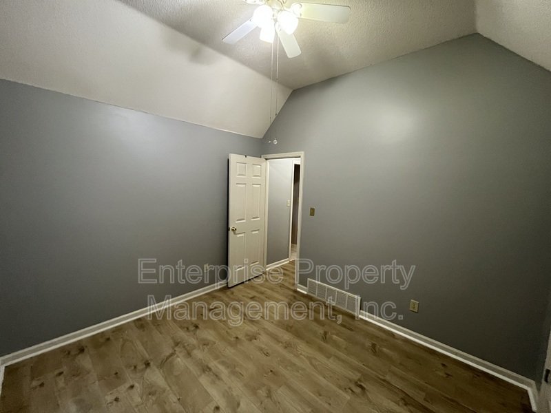 Bright property image