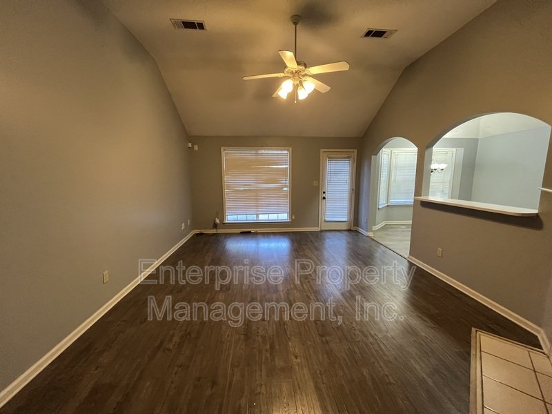 Bright property image