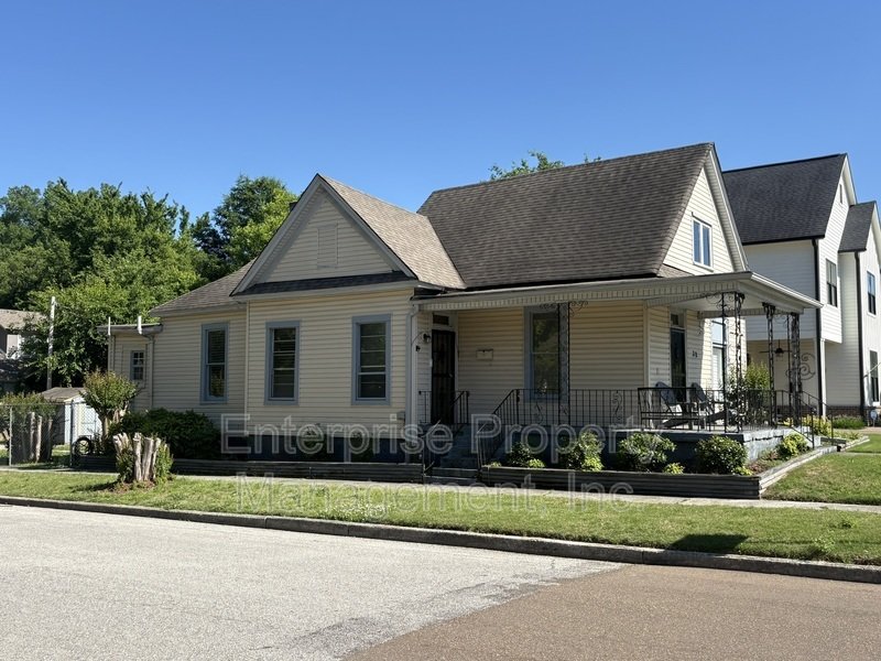 Bright property image