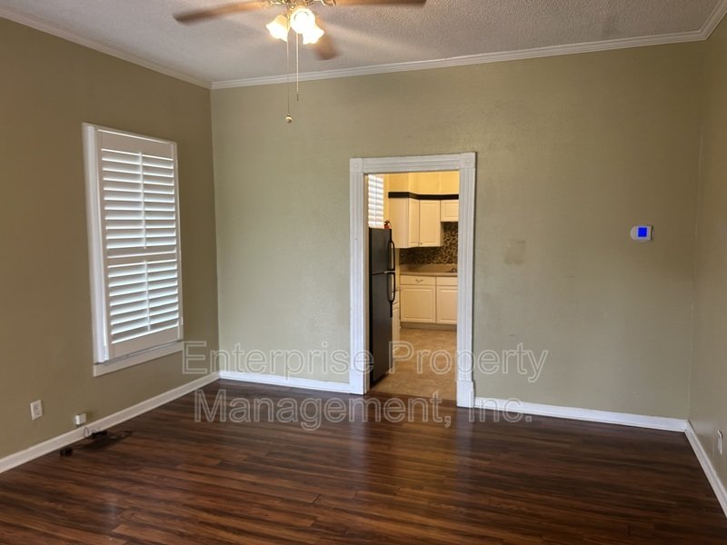 Bright property image