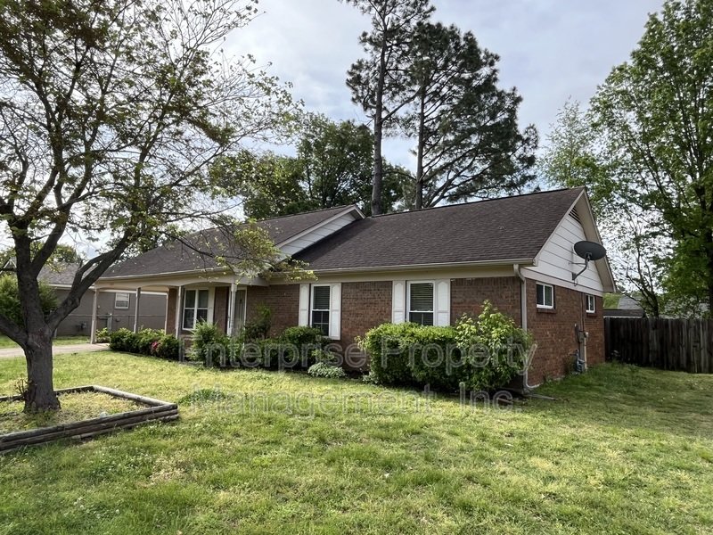 Charming property image