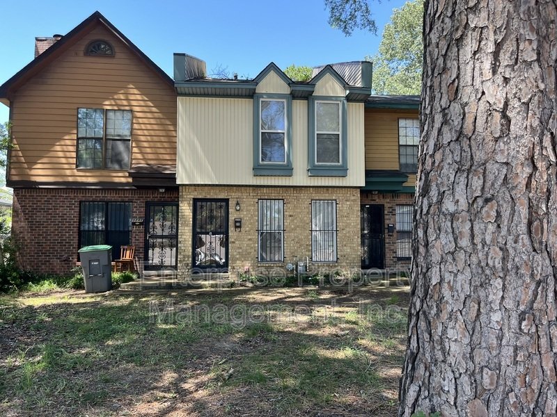 Open property image