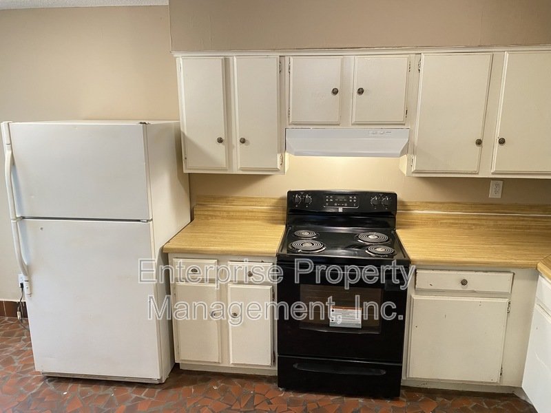 Open property image