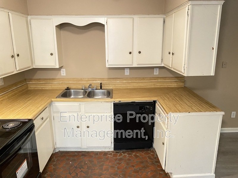 Open property image