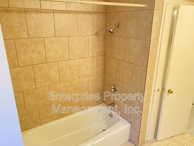 Open property image