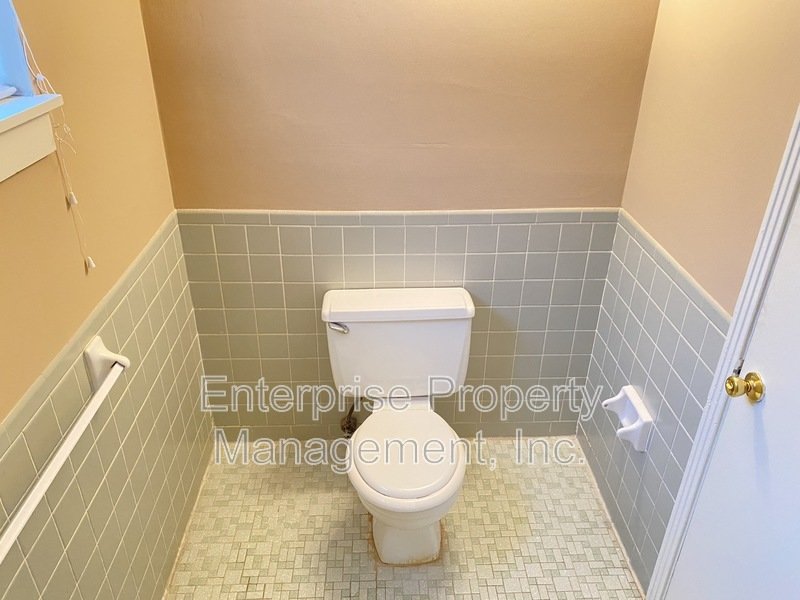 Open property image