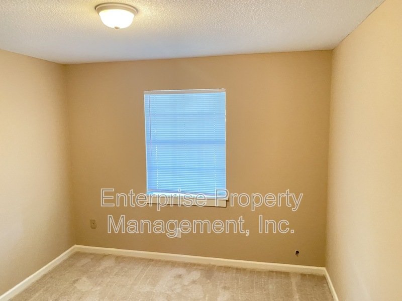 Open property image