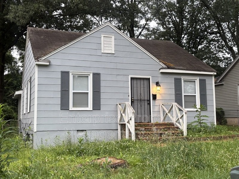 Charming property image