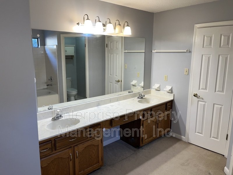 4073 Britain Cove property image