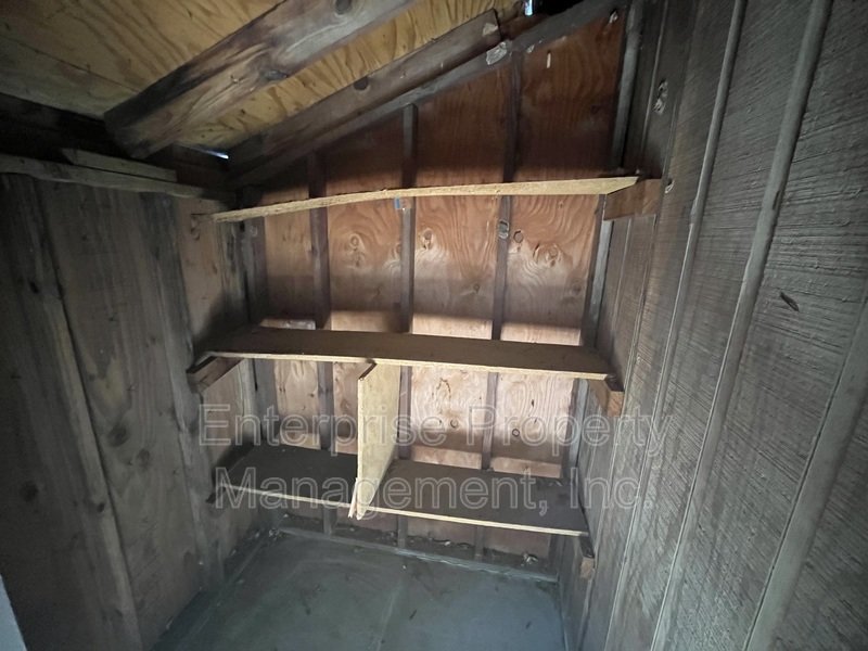 Open property image