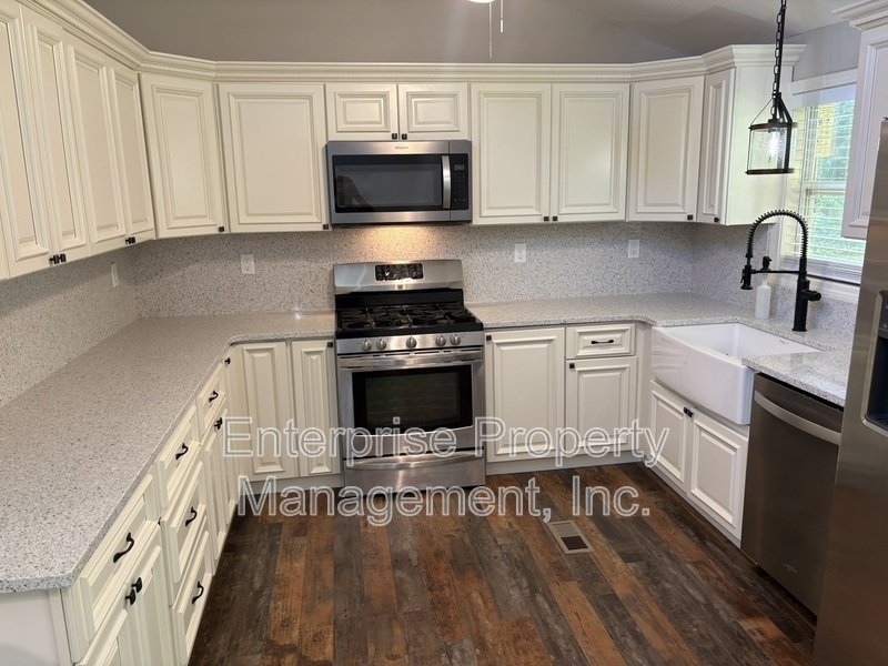 Charming property image