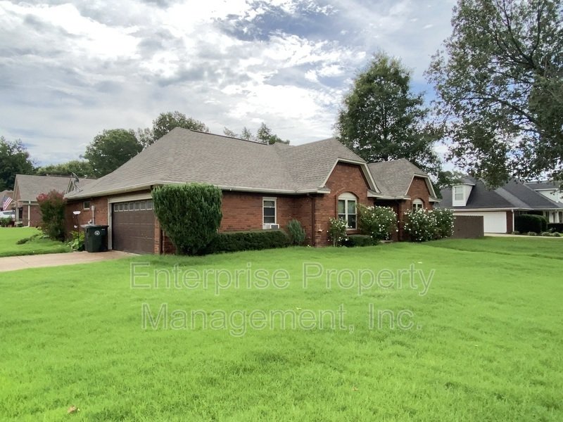 3840 Charbon Lane property image