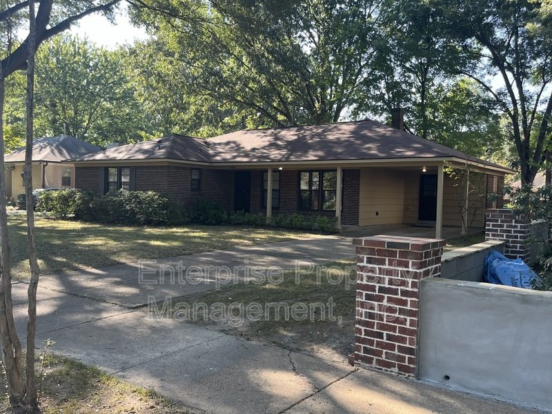 Charming property image