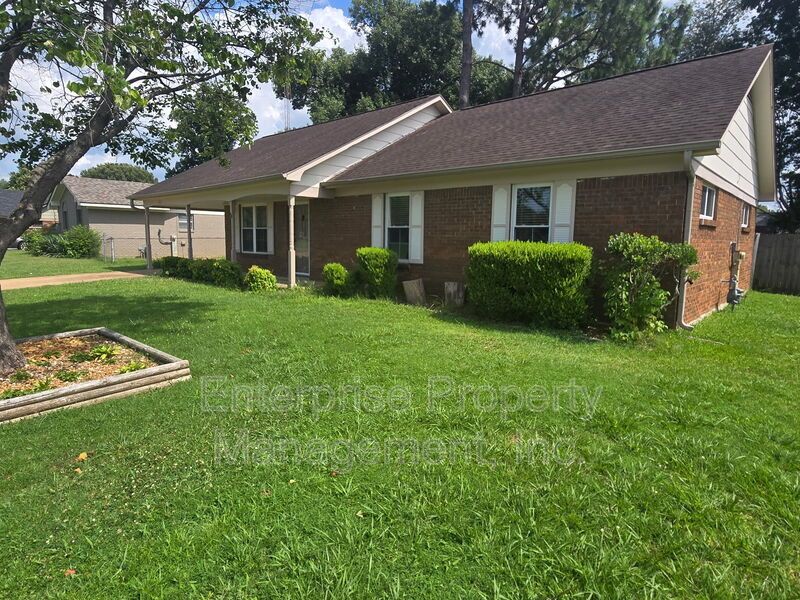 Charming property image