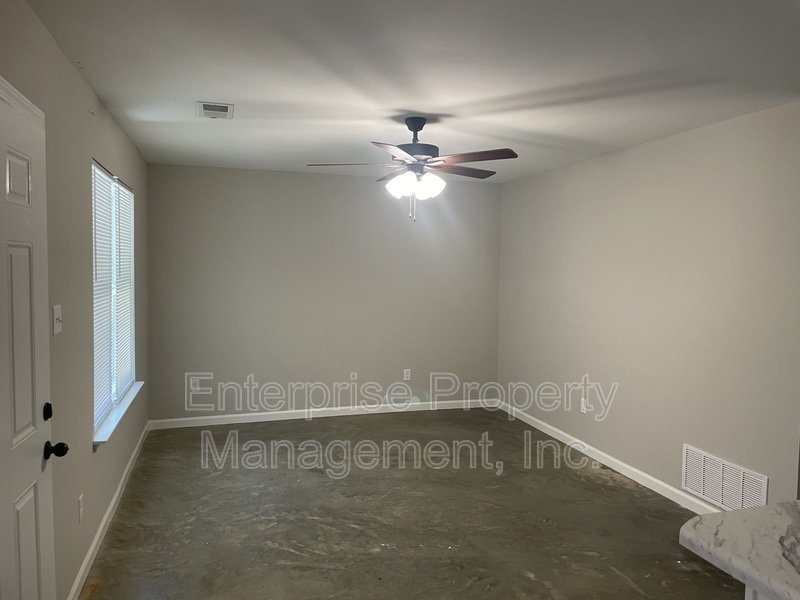 3187 E Shirley Circle property image