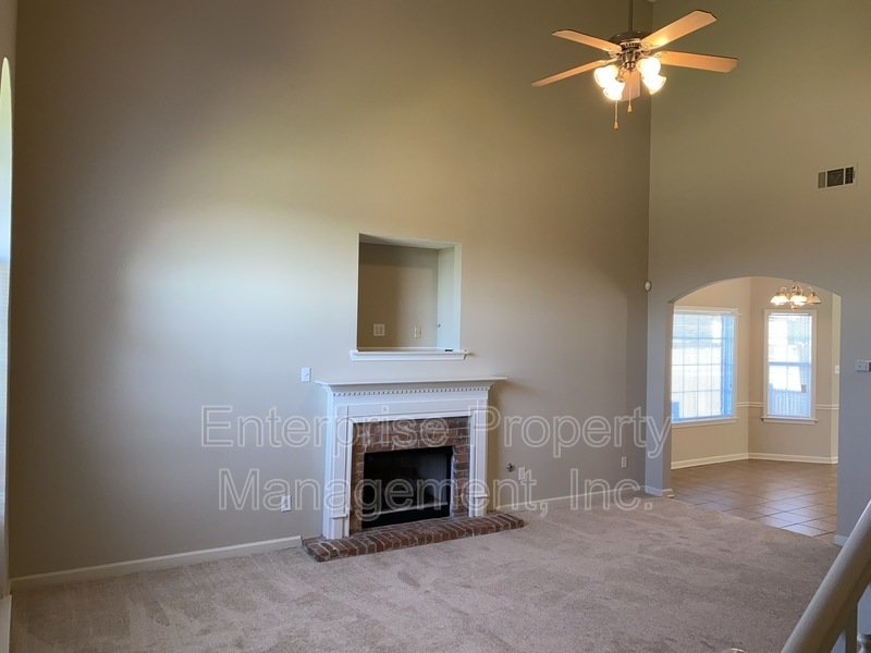 Bright property image