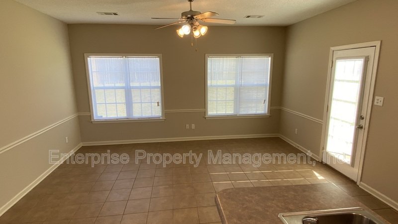 Bright property image
