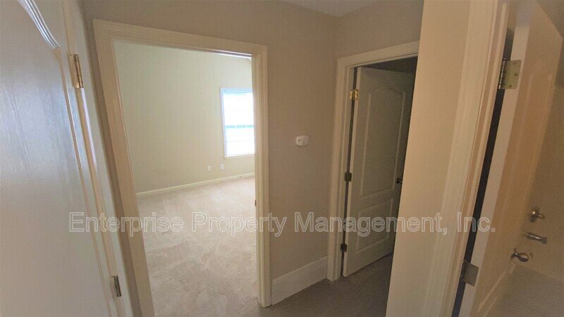 Bright property image