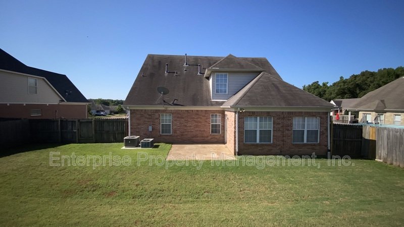 Bright property image