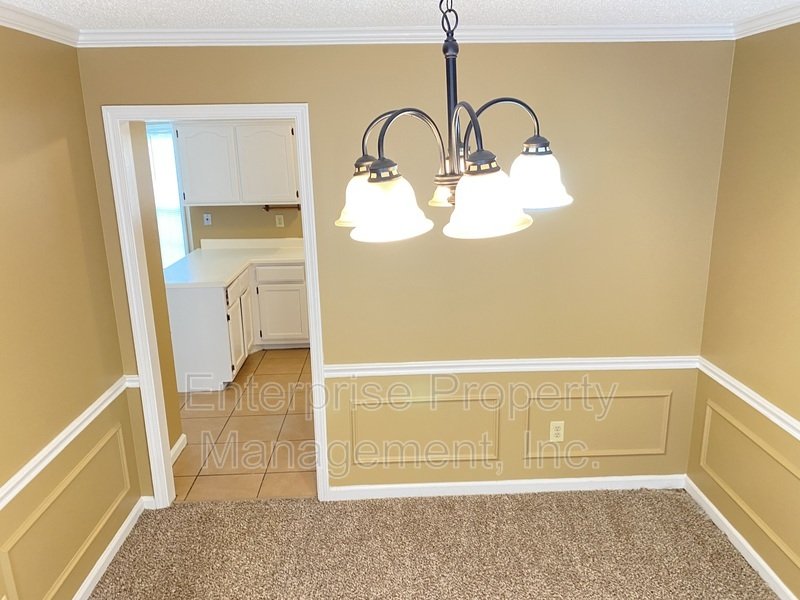 Bright property image