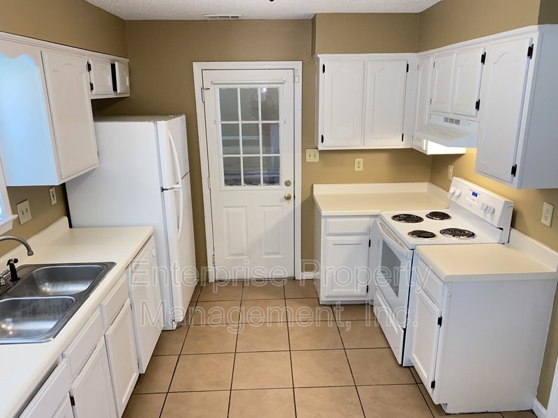 Bright property image