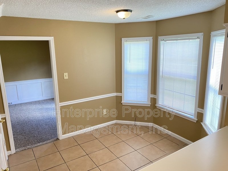 Bright property image