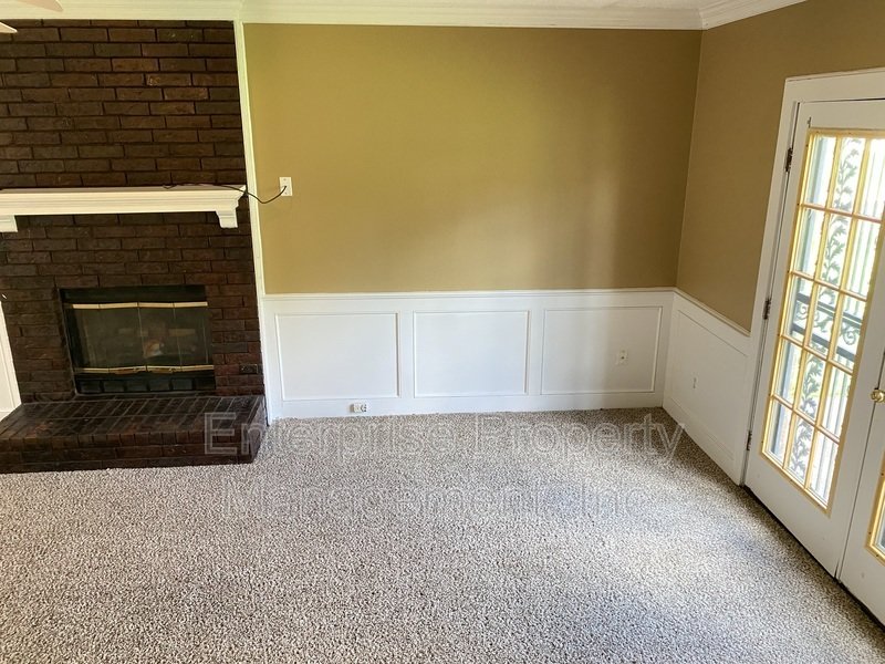 Bright property image