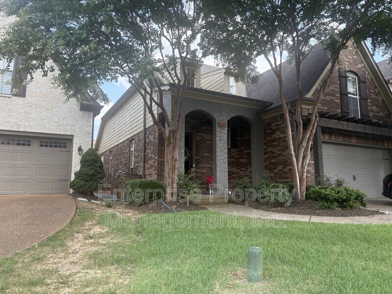 Bright property image