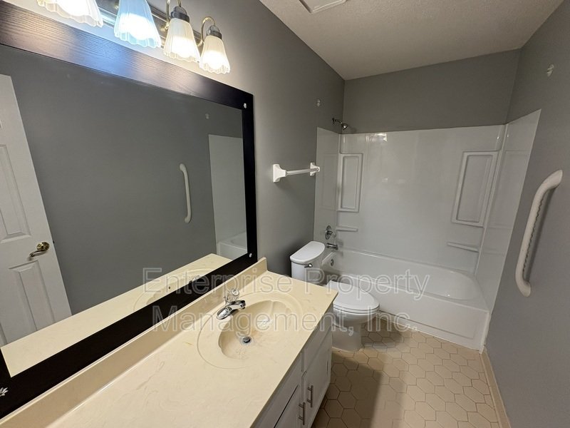 4073 Britain Cove property image
