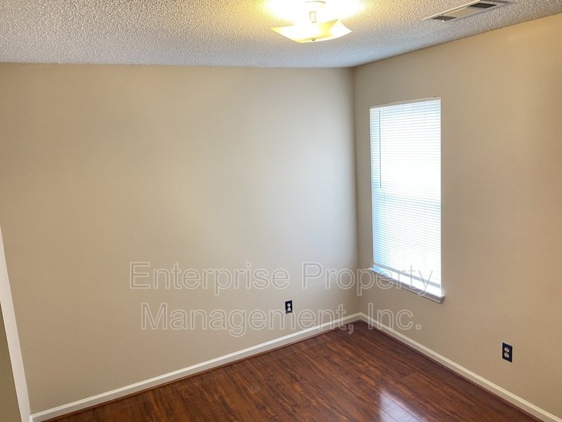 3794 Walden Meadow Drive property image