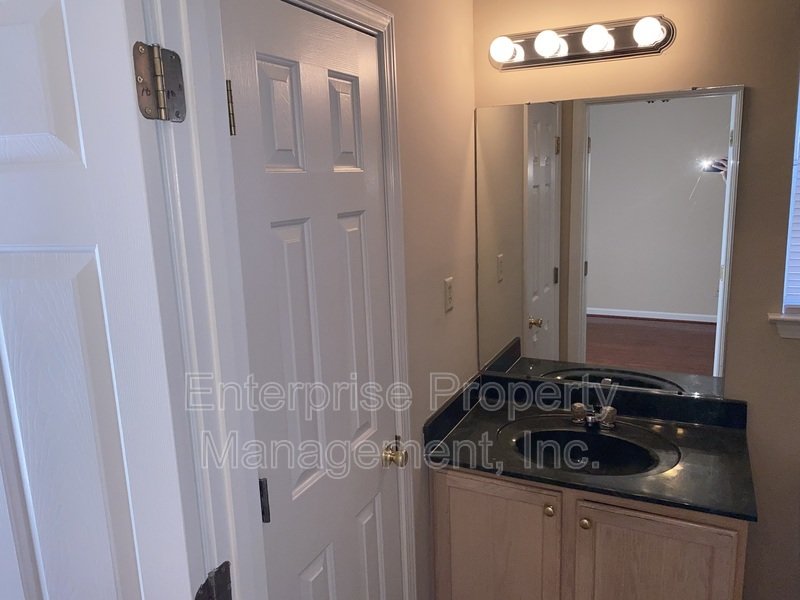 3794 Walden Meadow Drive property image