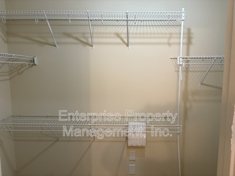Bright property image