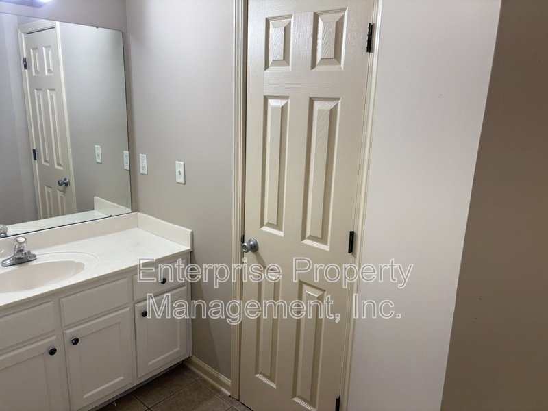 Bright property image