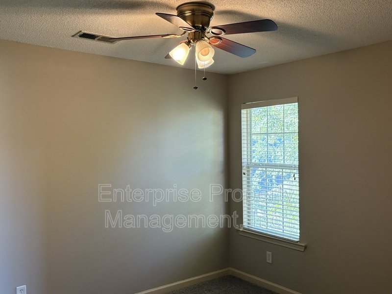 Bright property image