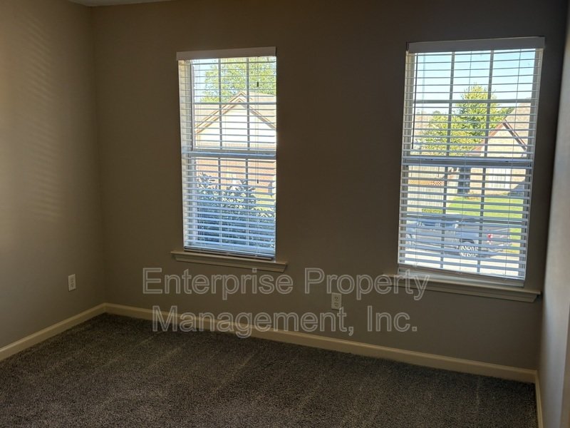 Bright property image