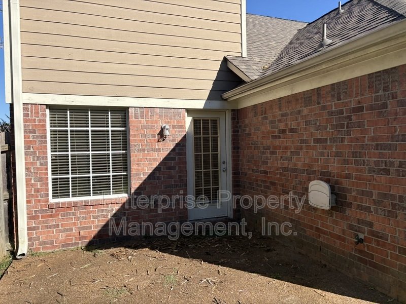 Bright property image