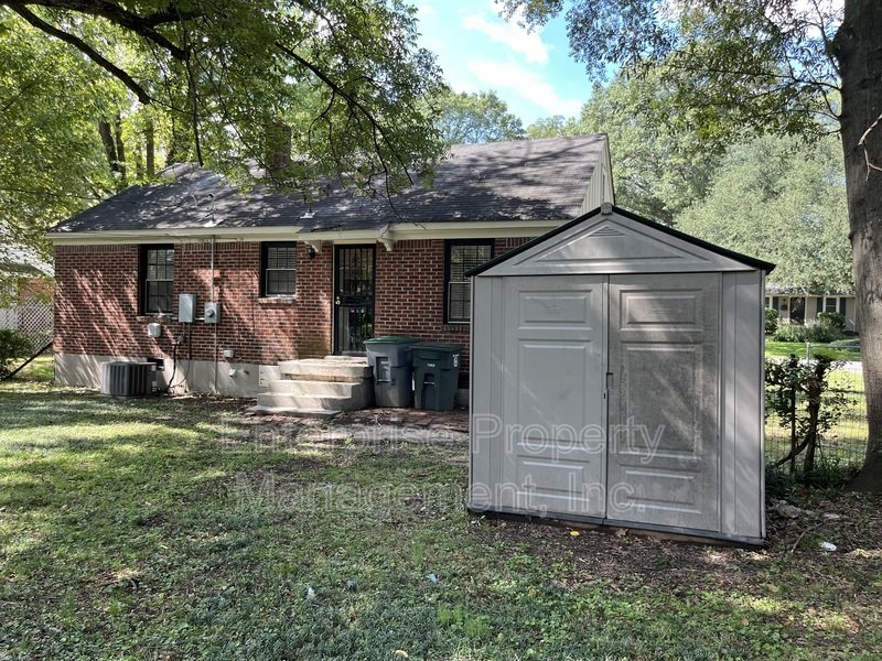 Charming property image