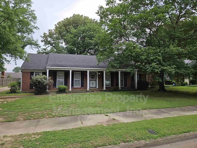 Charming property image
