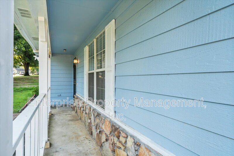 4569 Columbia Woods Ln property image