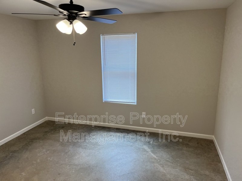 3292 Denver St property image
