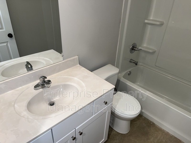 3292 Denver St property image